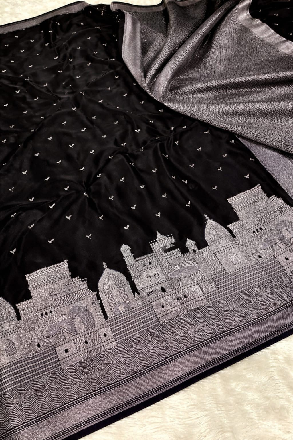 Premium Banarasi Mashru Silk Ganga Ghaat Saree