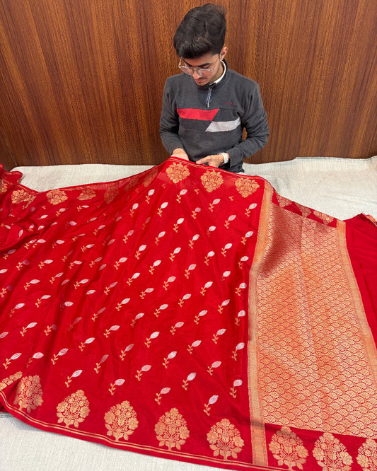PATTI JAAL RED FLORAL BORDER ULTRA SOFT PREMIUM BANARASI SAREE