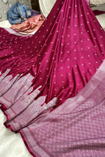 Premium Banarasi Mashru Silk Ganga Ghaat Saree