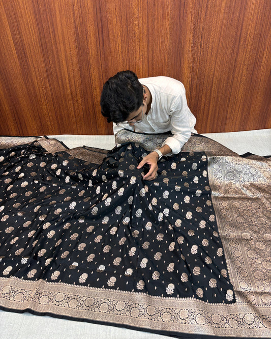 PREMIUM JET BLACK FLORAL BANARASI MASHRU KATAAN SAREE