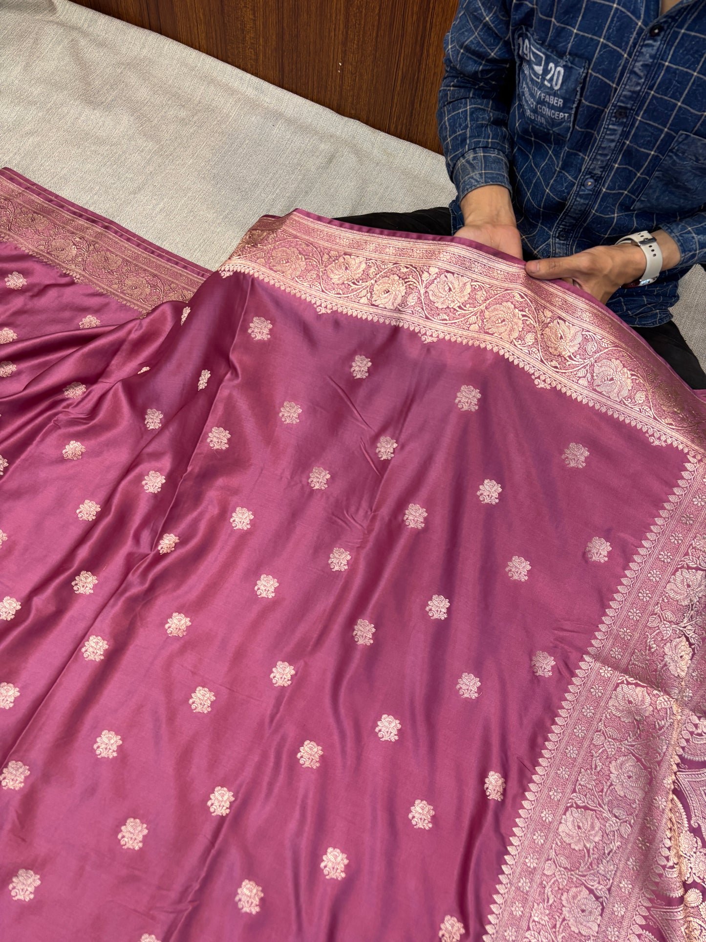 Premium Banarasi Dark Blue Floral Boota Mashru Kataan Silk Saree