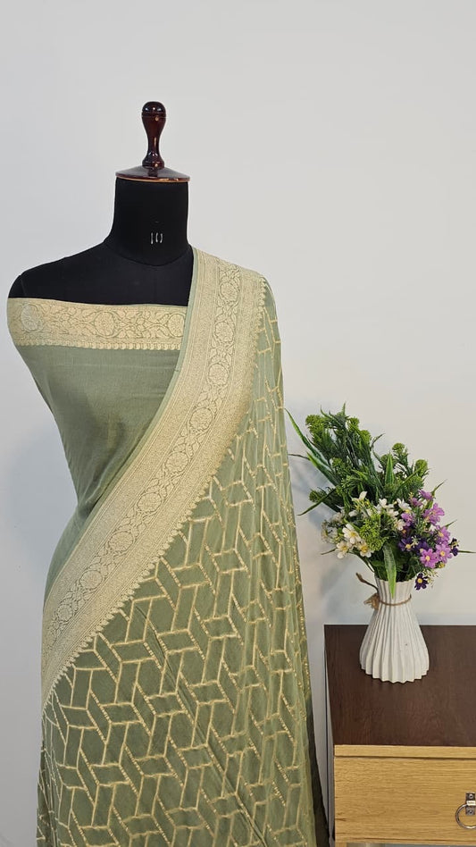 Olive Pure Banarasi Khaddi Chiffon Handloom Silk Saree