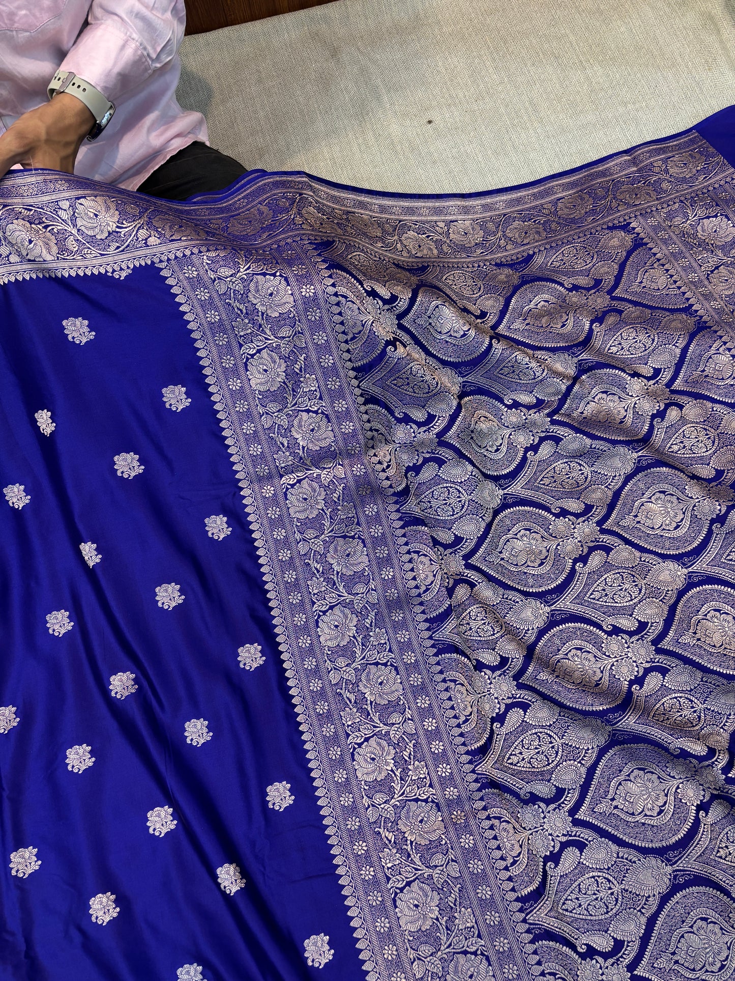 Premium Banarasi Dark Blue Floral Boota Mashru Kataan Silk Saree
