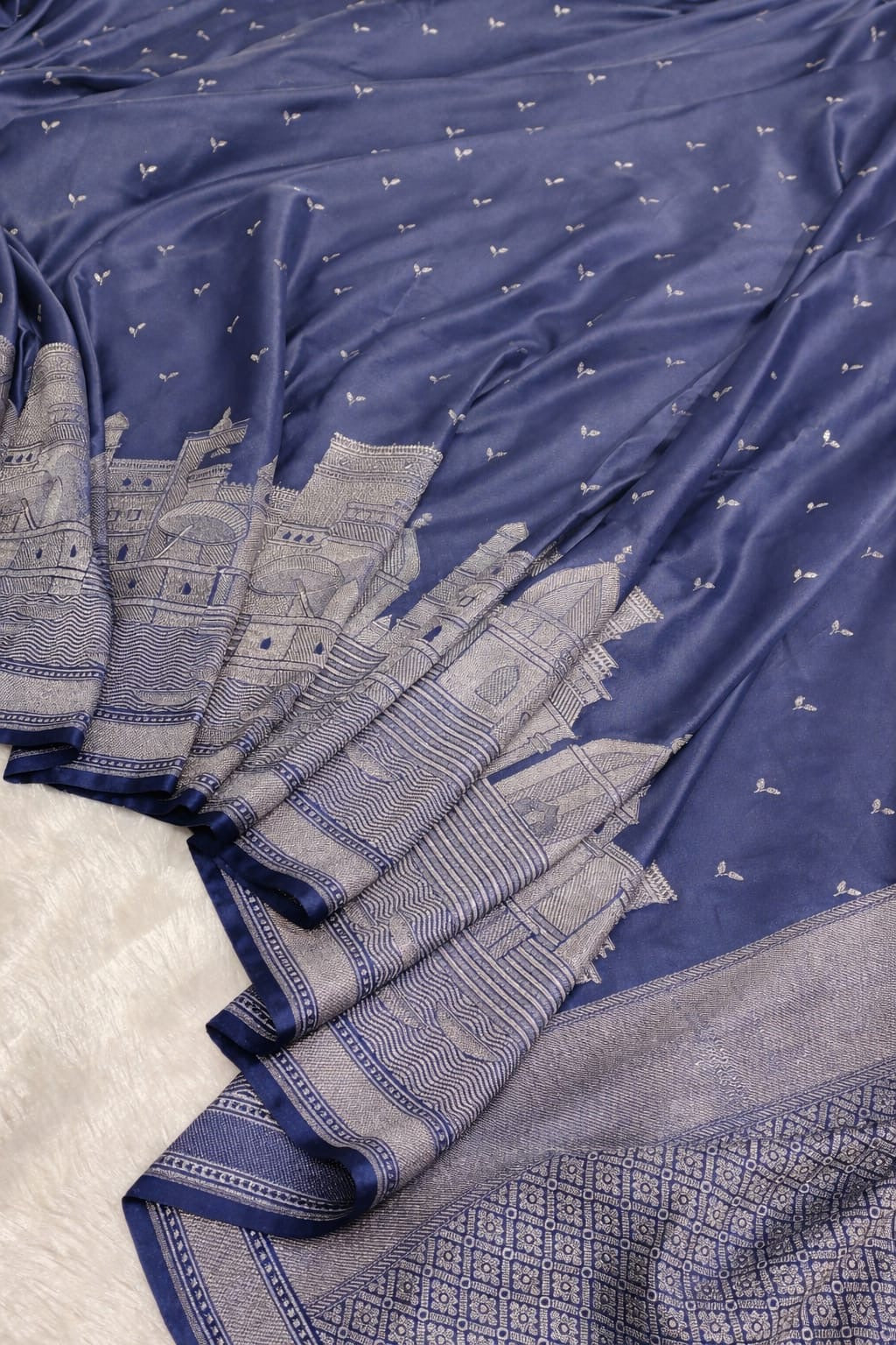 Premium Banarasi Mashru Silk Ganga Ghaat Saree