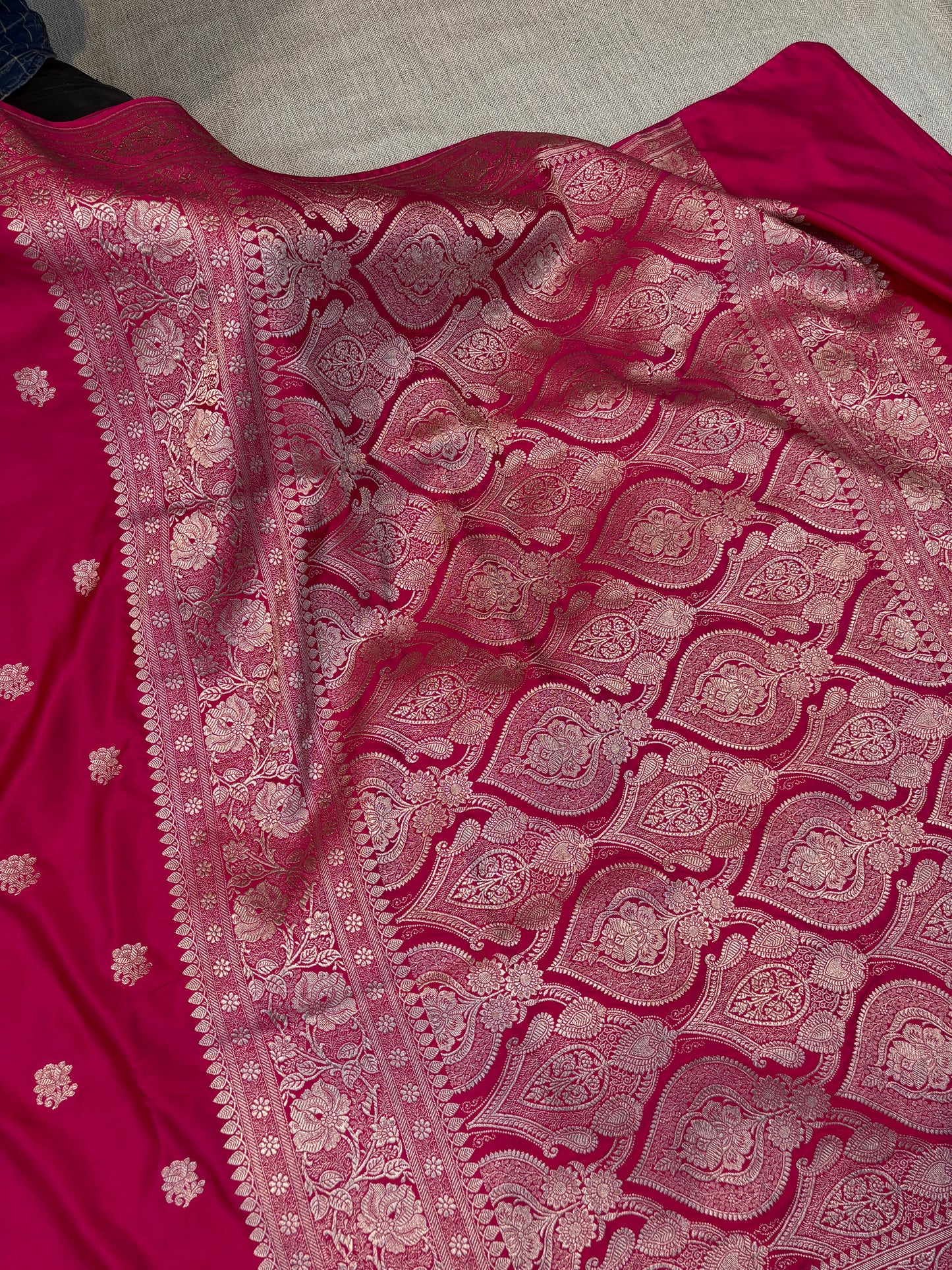 Premium Banarasi Dark Blue Floral Boota Mashru Kataan Silk Saree